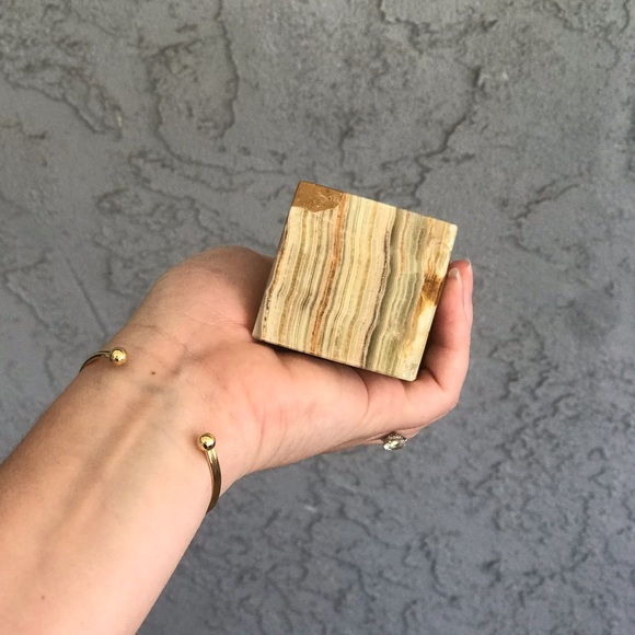 SOLD🤍 - Picture 5 of 6